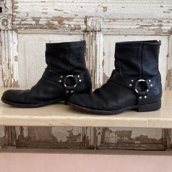 Frye Biker Black Short boots Sz 8 - Picture 5 of 10